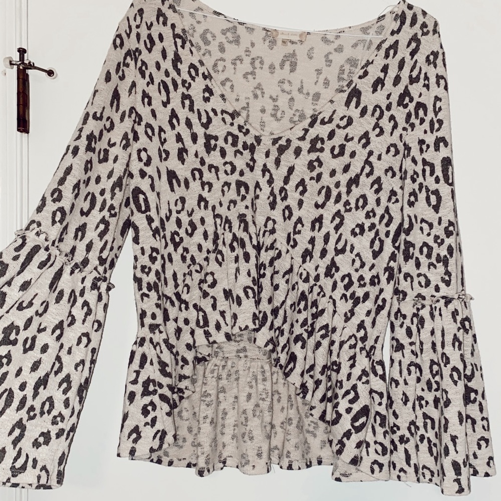 Cheetah V-neck Blouse